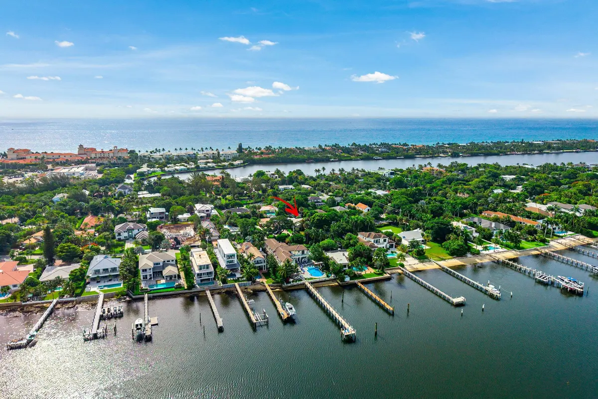 Hypoluxo Island at 414 S Atlantic Drive, Lantana