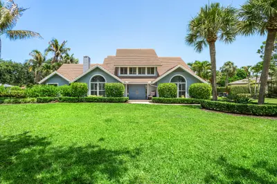 18770 SE River Ridge Road, Jupiter – Single Family Residence for sale