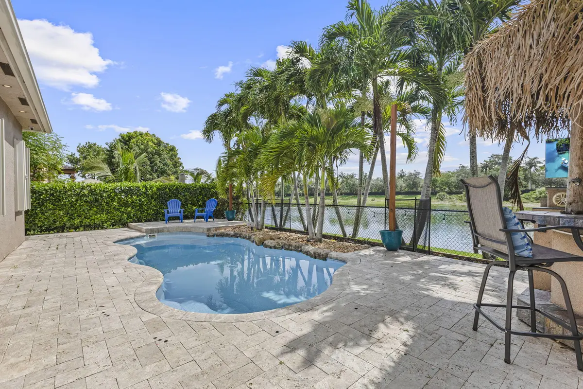53-web-or-mls-_V7A8110Topaz at 455 Cresta Circle, West Palm Beach