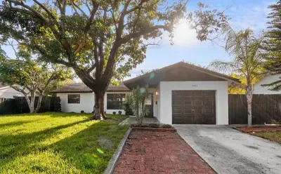 1661 NW 1st Avenue, Pompano Beach – sold
