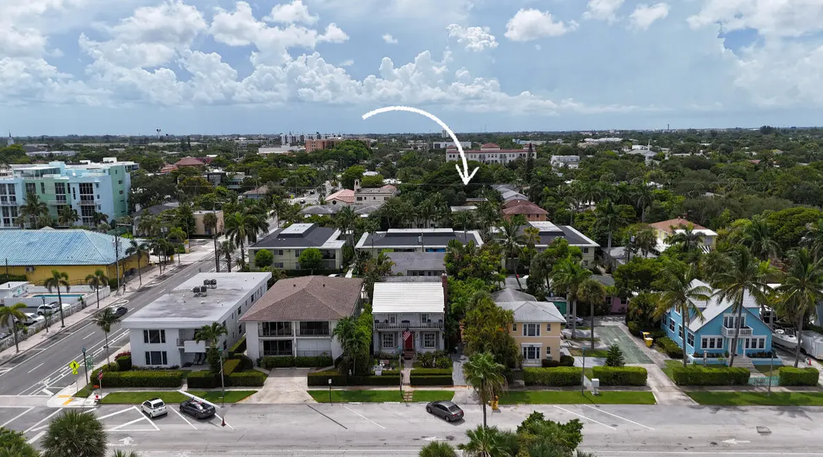 IMG_8030 at 113 N Lakeside Drive 3, Lake Worth Beach