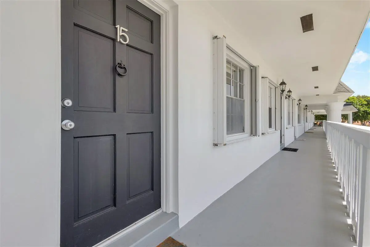 33-GG3A4159 at 10000 Meridian Way 15, Palm Beach Gardens