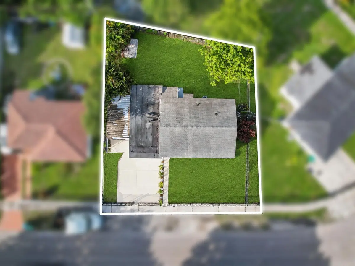 9001 NW 32nd Ct Road, Miami, FL – photo 5