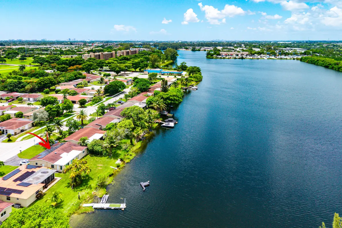 043-4901Northwest18thAvenue-PompanoBeach at 4901 NW 18th Avenue, Deerfield Beach