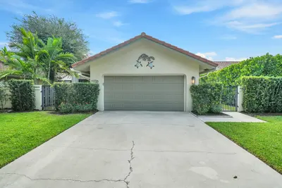 1725 NW 22nd Avenue, Delray Beach – sold