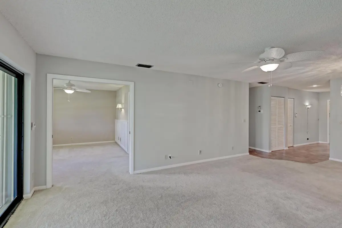Undetermined at 2910 SW 22nd Circle 212d, Delray Beach