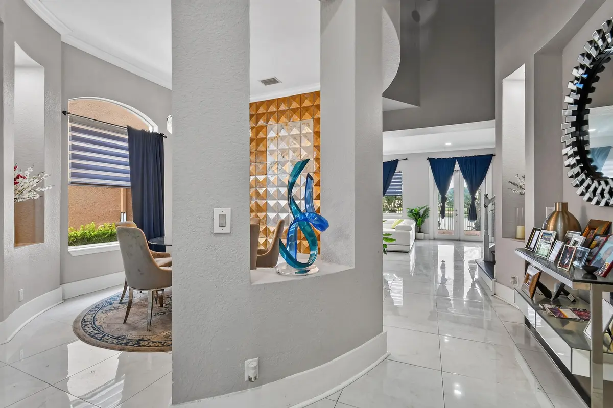 700CrestaCir(8) at 700 Cresta Circle, West Palm Beach