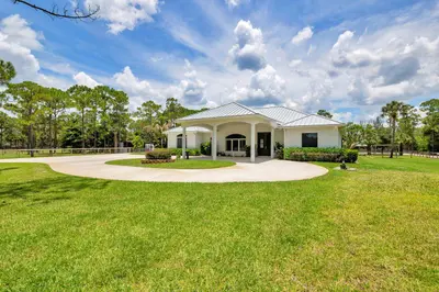 14819 Broken Arrow Place, Palm Beach Gardens – Single Family Residence for sale