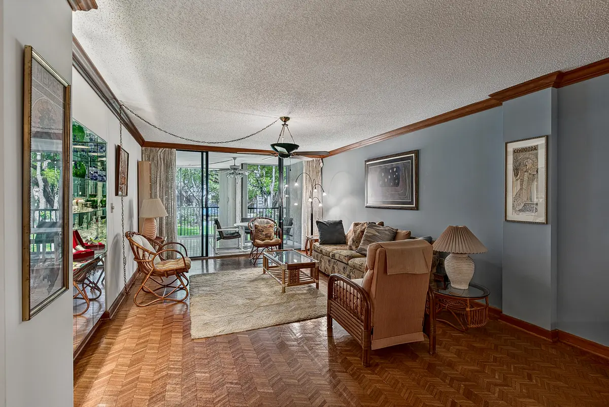 riesgo-9 at 2818 N 46th Avenue K387, Hollywood