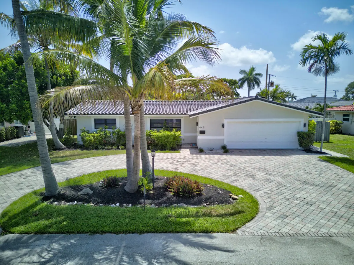 harris at 4431 NE 28th Avenue, Lighthouse Point