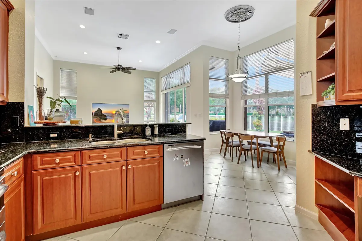 Photo 6 at 4070 Sanderling Lane, Weston