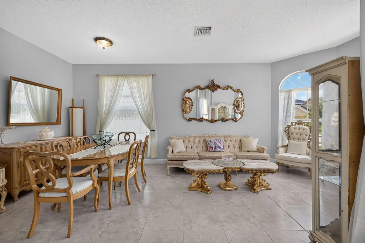 4-web-or-mls-3A5A1191 at 9760 Palm Breezes Drive, Fort Pierce