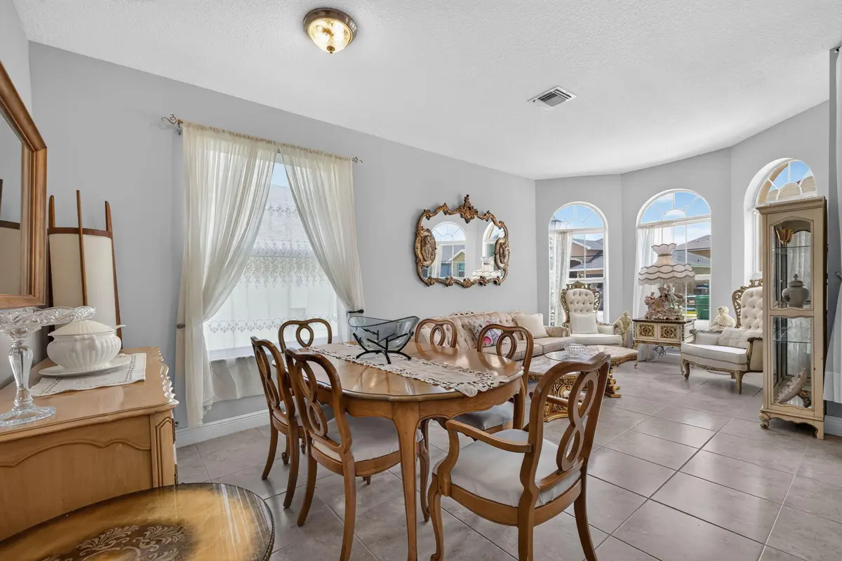 8-web-or-mls-3A5A1213 at 9760 Palm Breezes Drive, Fort Pierce