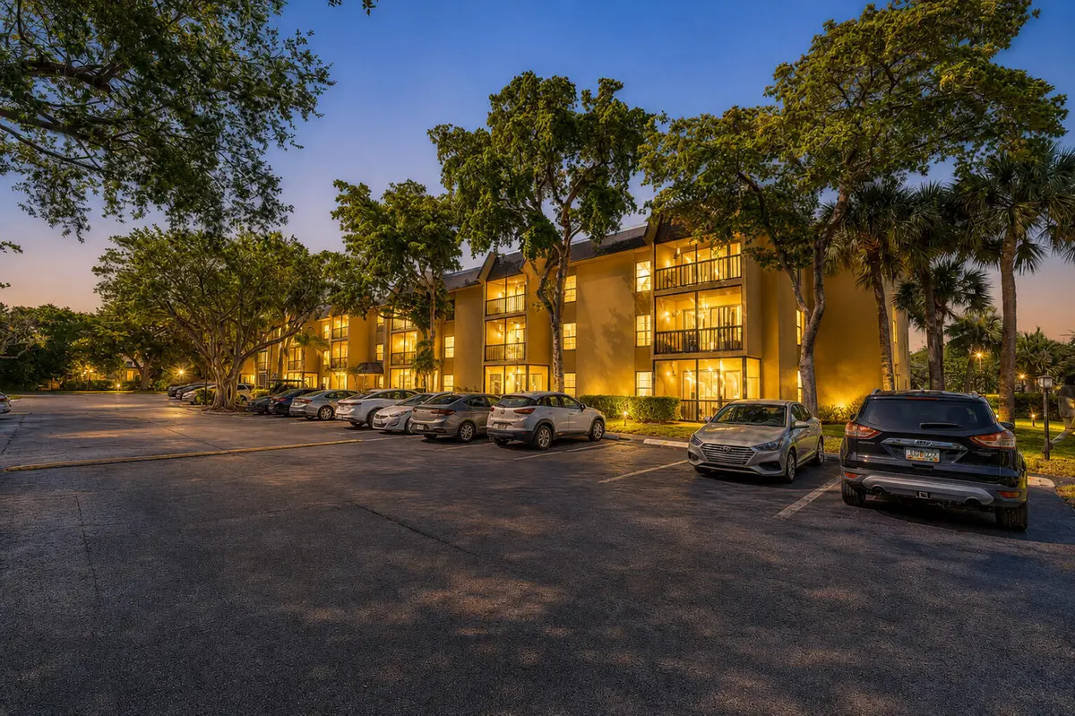 a at 460 NW 20th Street 2100, Boca Raton