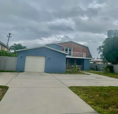 2212 SE 4th Avenue, Fort Lauderdale – sold