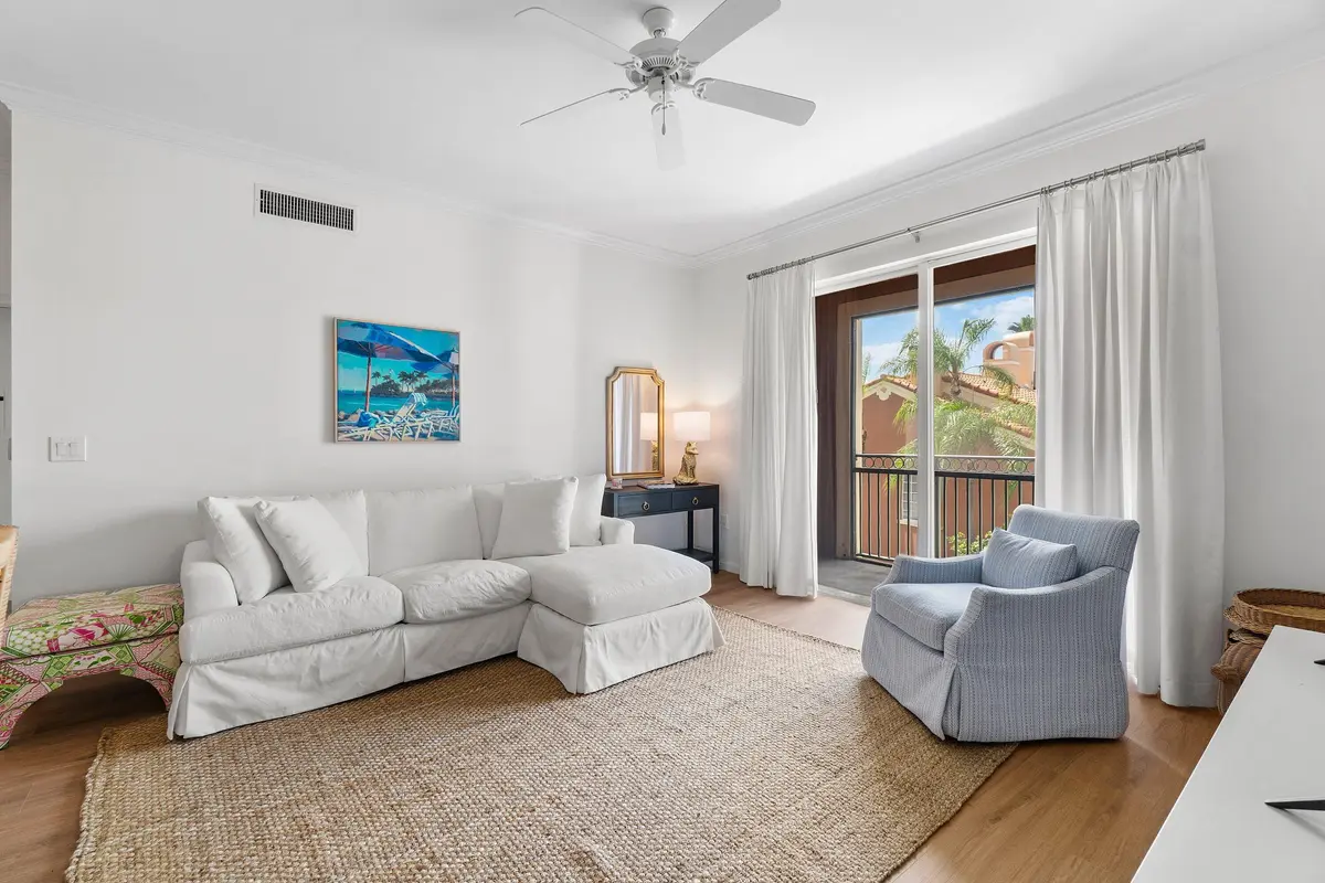 049-11740SaintAndrewsPlace-304-Wellingto at 11740 St Andrews Place 304, Wellington