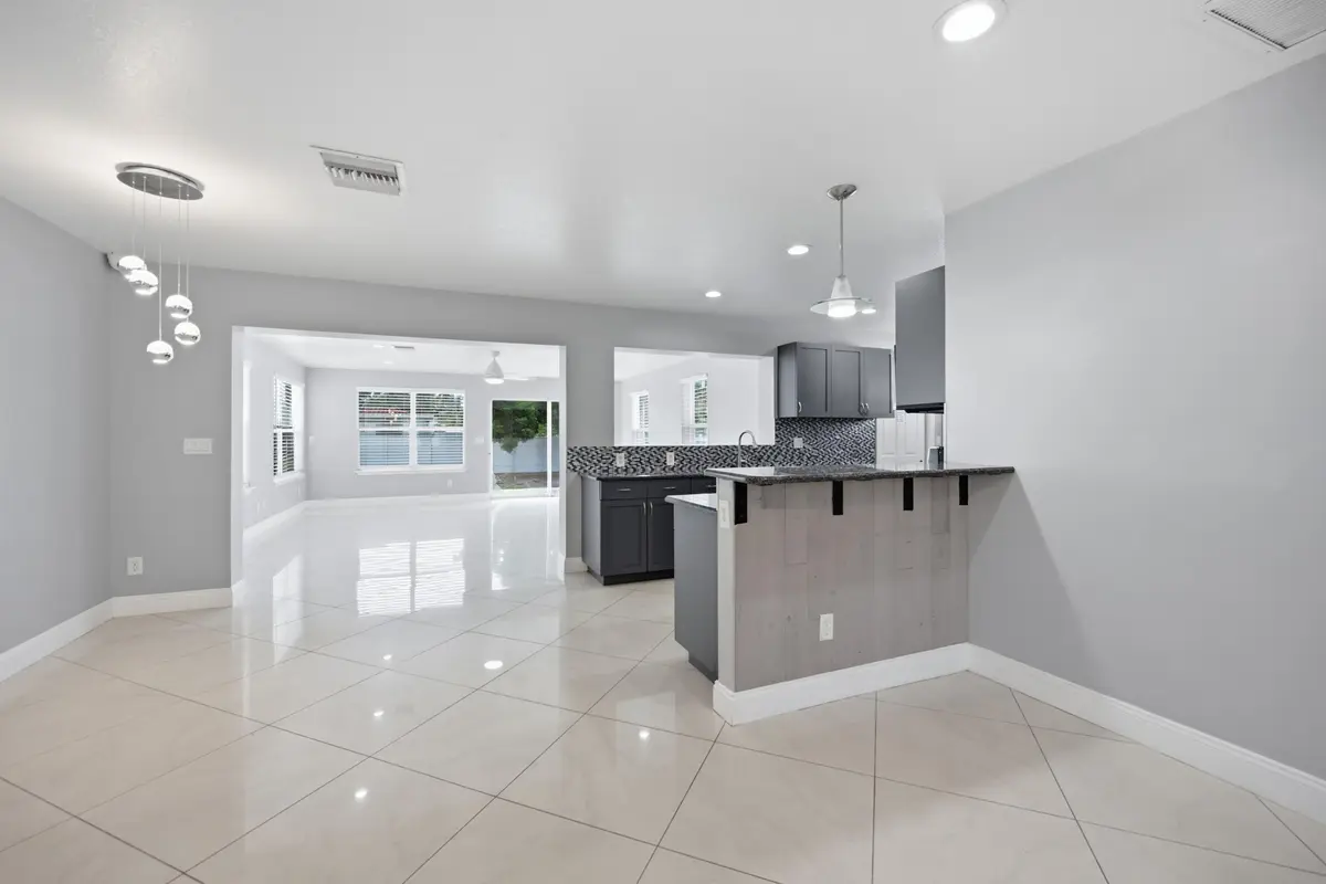 06- 434 Austrailian Cir at 434 Australian Circle, Lake Park