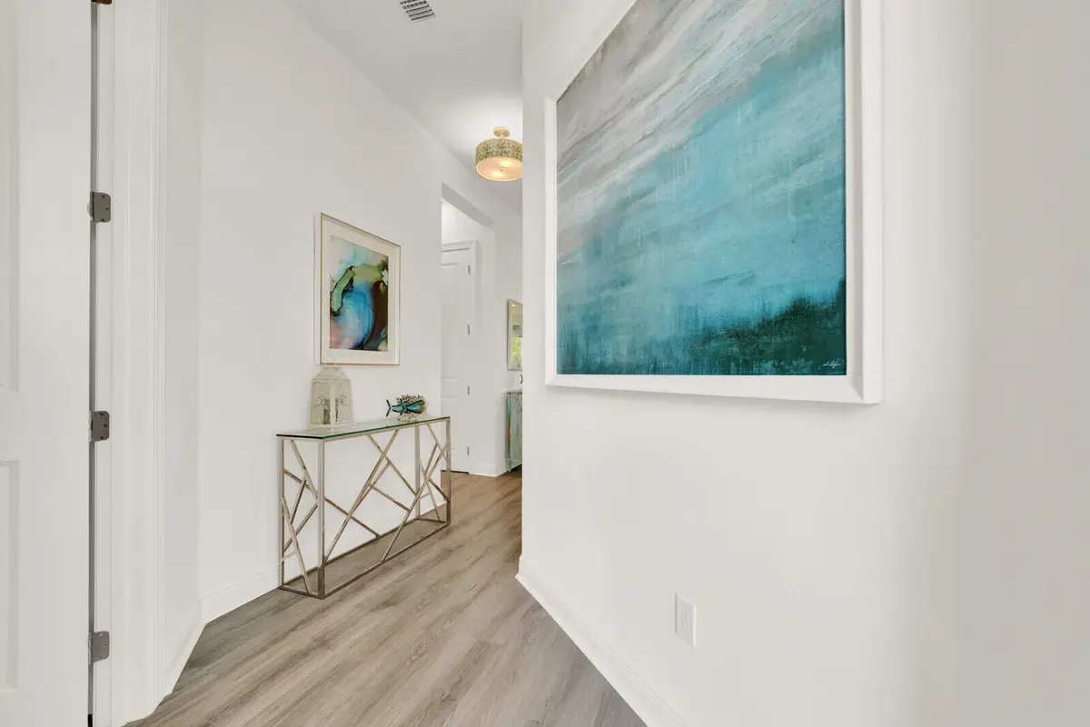 Foyer at 15851 Alys Terrace, Westlake