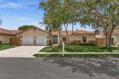 3083 Lillian Lane, Margate – sold