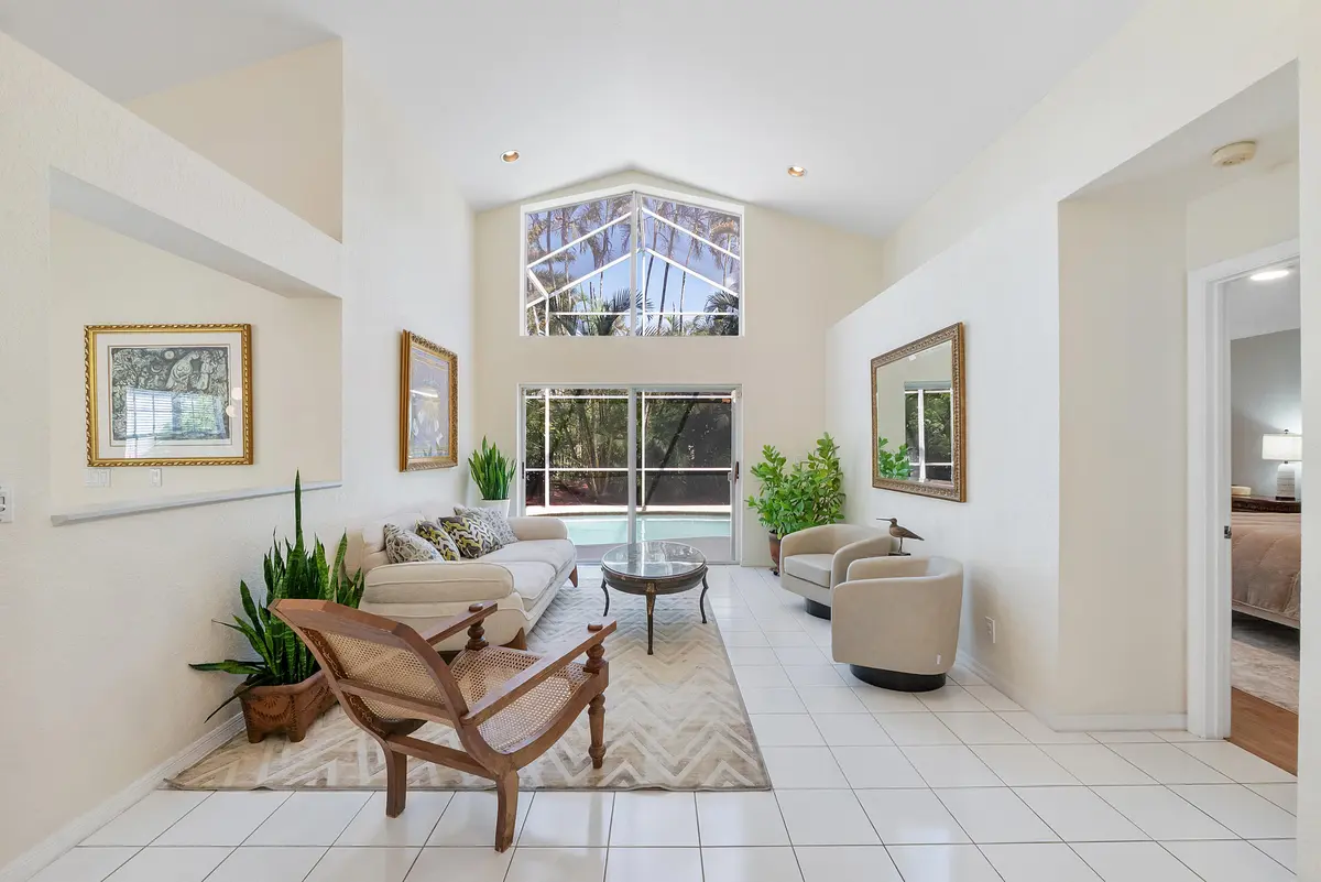 2016 Island Cir_033 at 2016 Island Circle, Weston