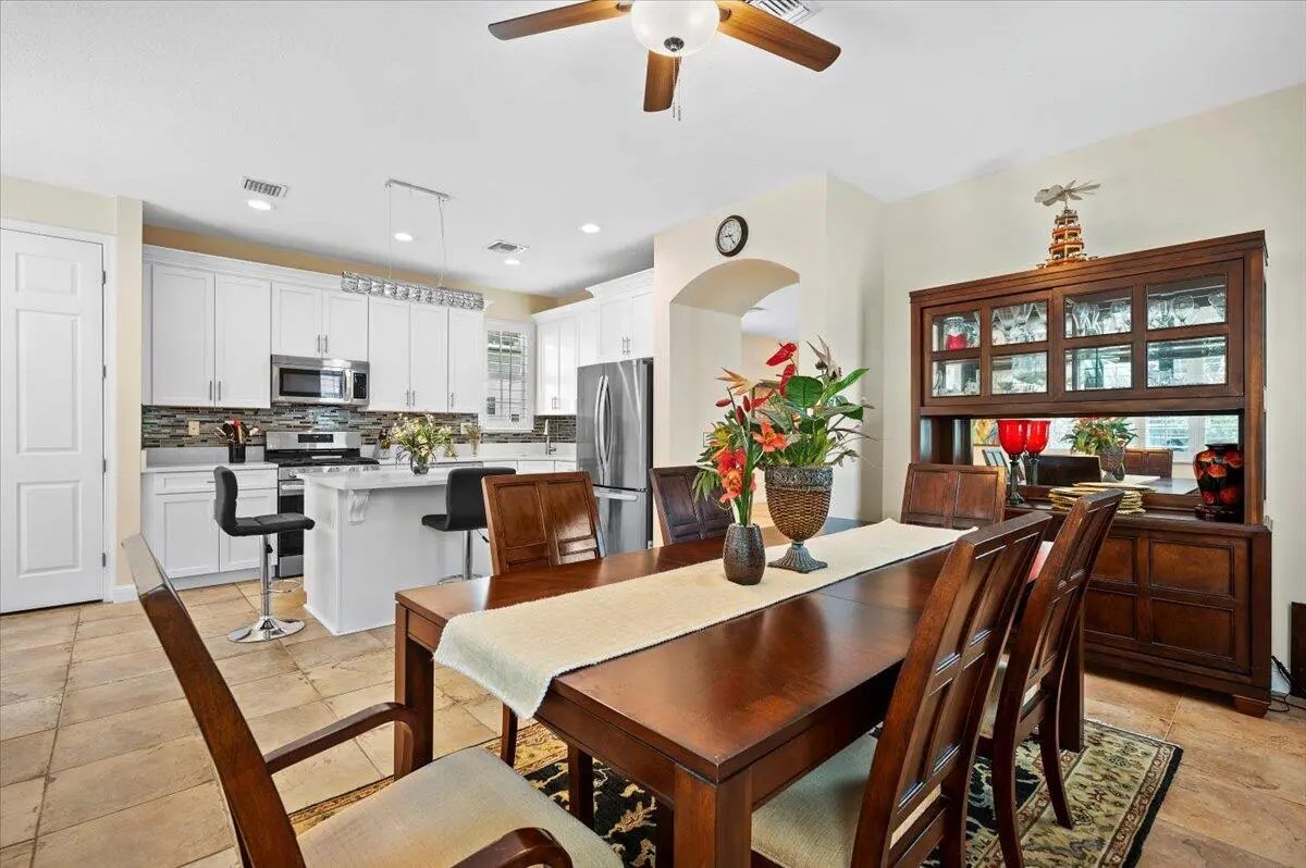 Separate Dining Area at 513 Tomahawk Court, Palm Beach Gardens