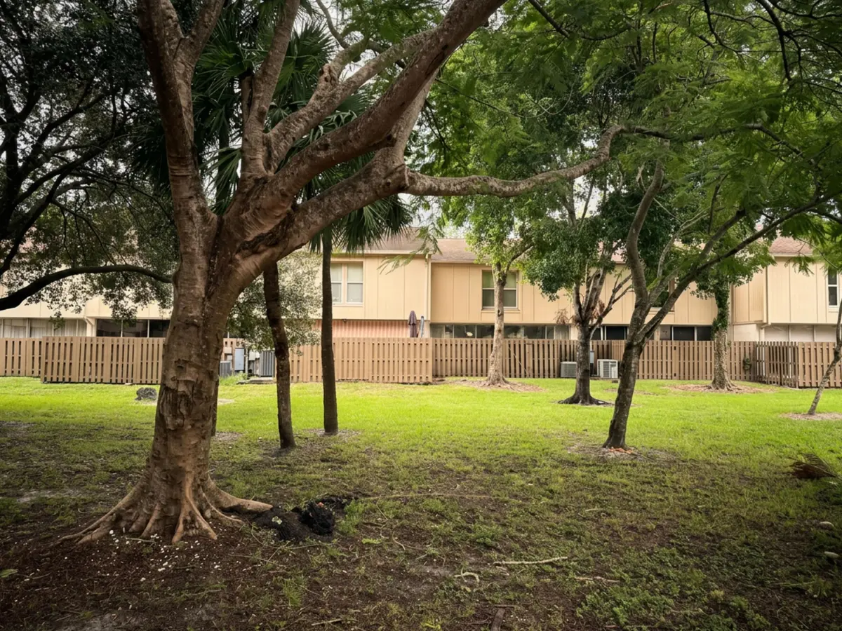 855 NW 80th Way 6, Plantation, FL – photo 8