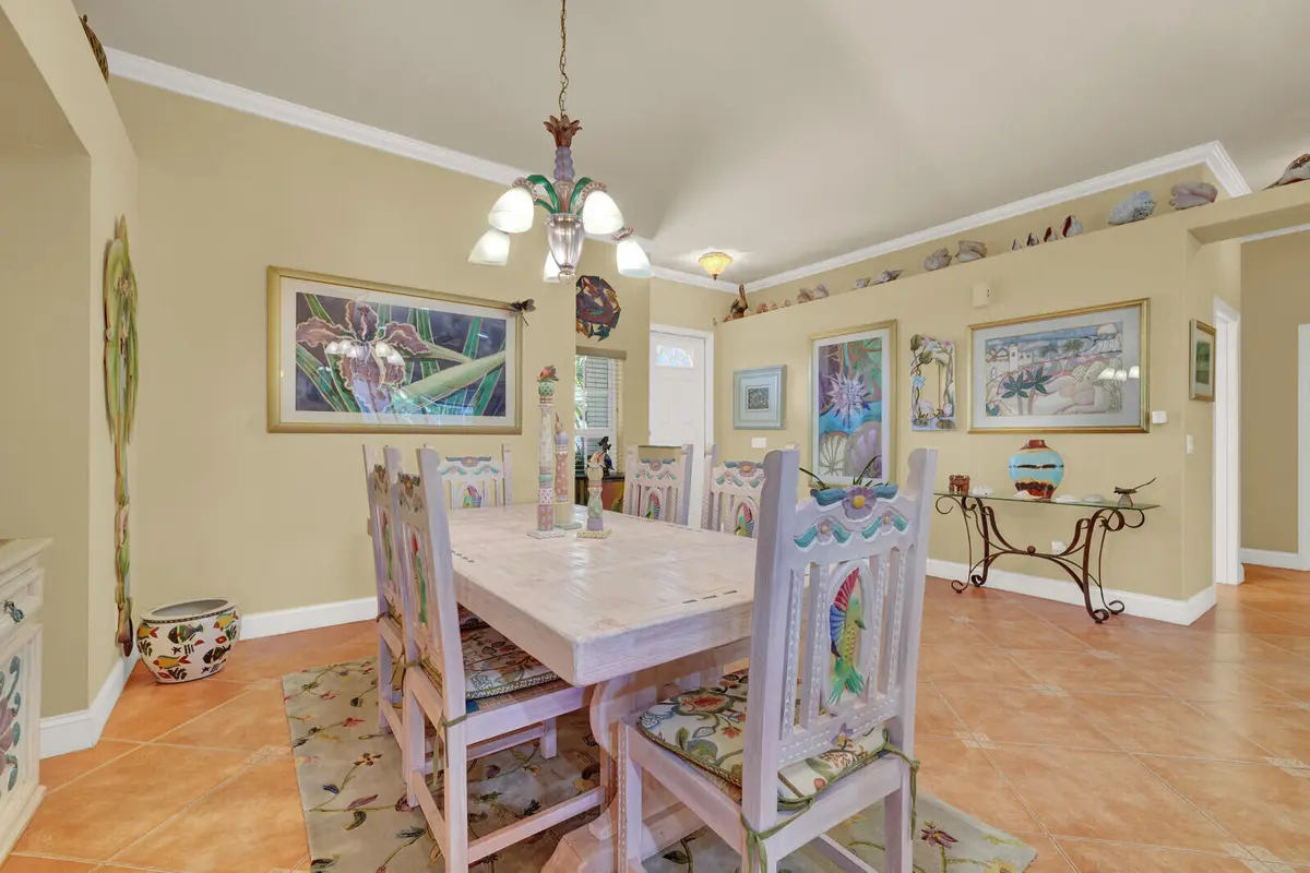 Dining Area at 718 NW 177th Avenue, Pembroke Pines
