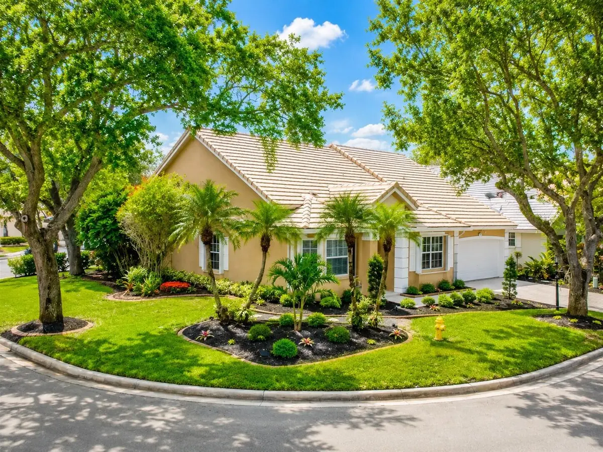 PIC 3 CORNER LOT at 2075 NW 127th Terrace, Coral Springs