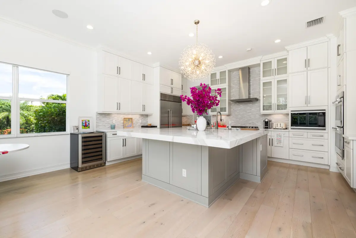 Kitchen at 8120 SE Old Plantation Circle, Jupiter