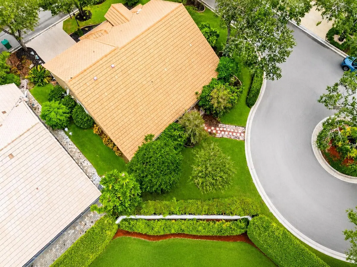 PIC 4 BACKYARD at 2075 NW 127th Terrace, Coral Springs