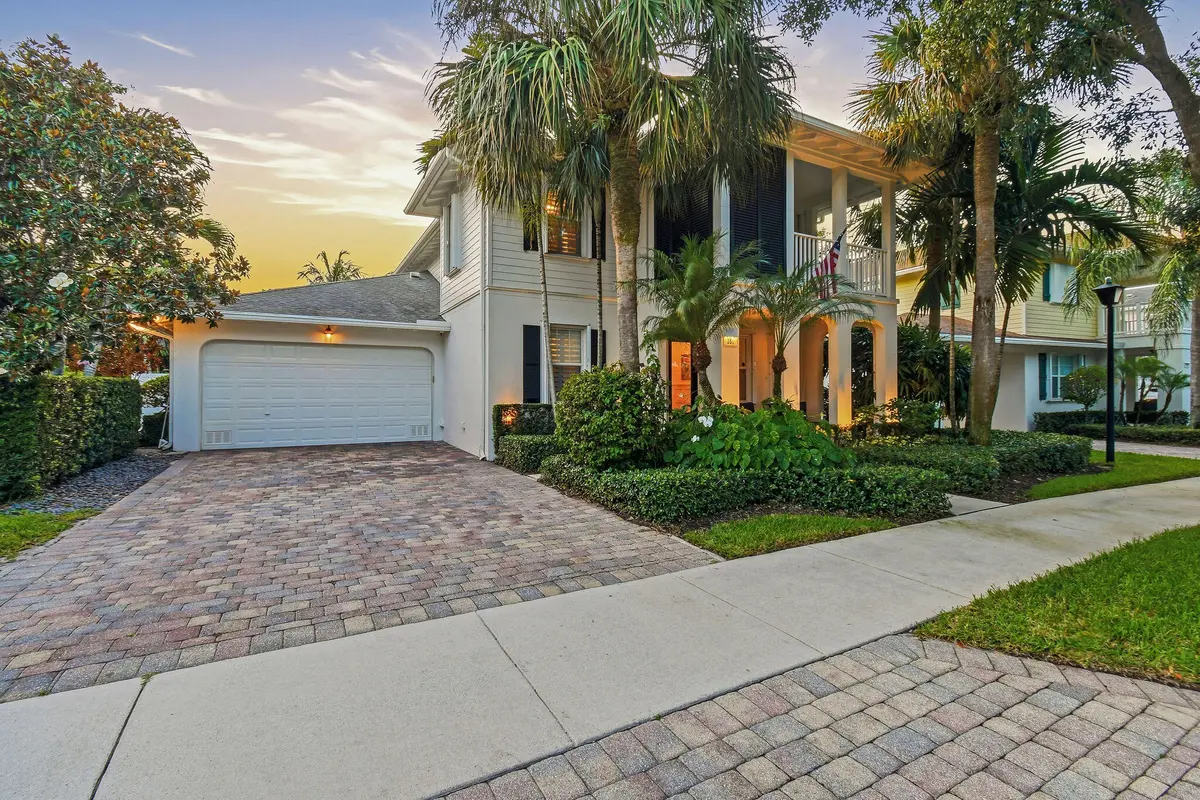 350CaravelleDr-Twilights(1) at 350 Caravelle Drive, Jupiter