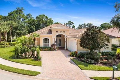 9301 Briarcliff Trace, Port St. Lucie – Single Family Residence for sale