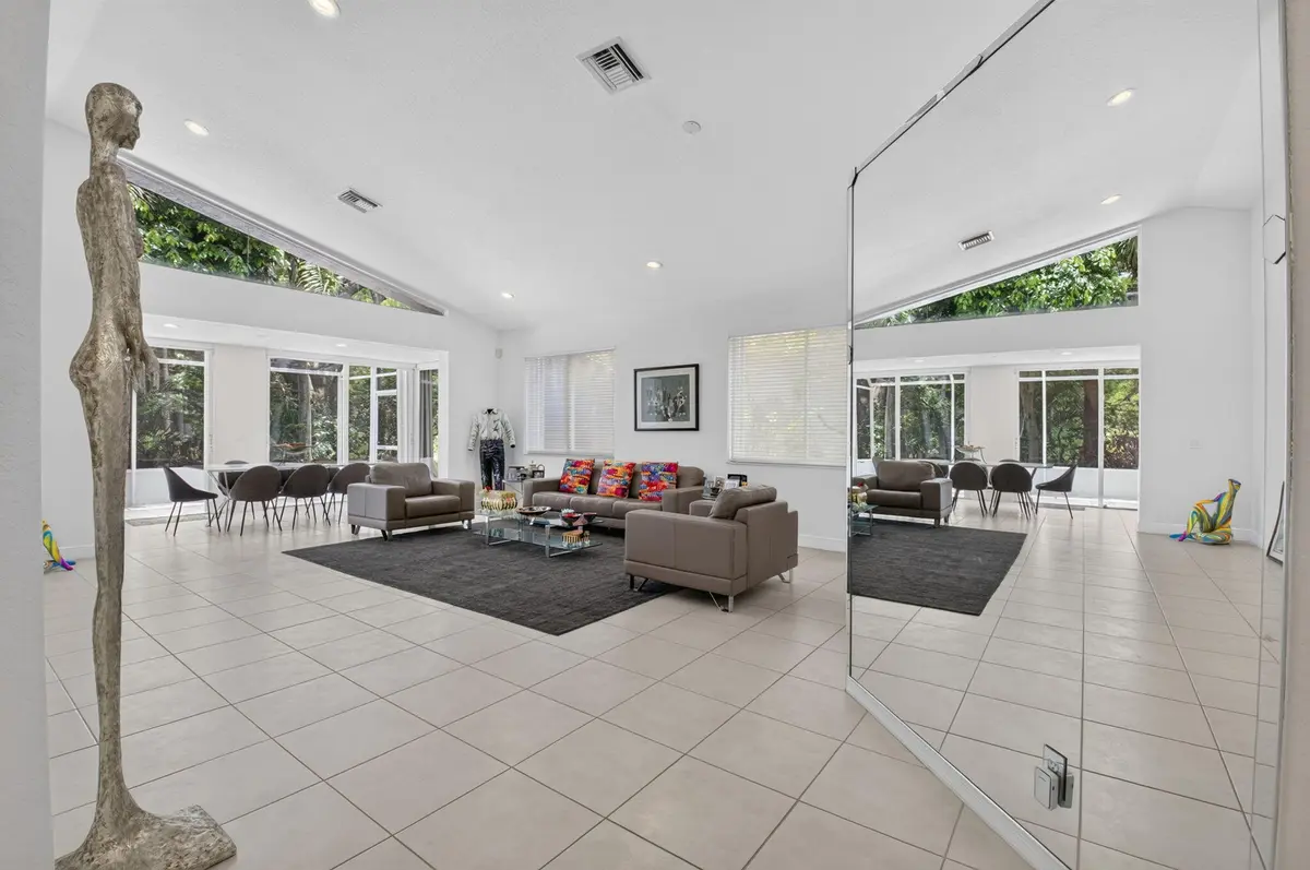 10-web-or-mls-DSC_5605 at 5207 BROOKVIEW Drive, Boynton Beach
