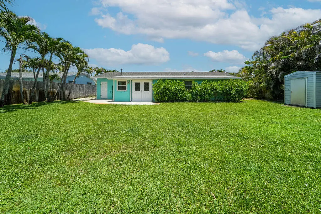 18966sesouthgateTequestao-8 at 18966 SE Southgate Drive, Jupiter
