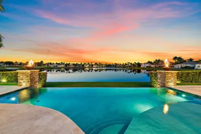 636 Hermitage Circle, Palm Beach Gardens – Single Family Residence for sale