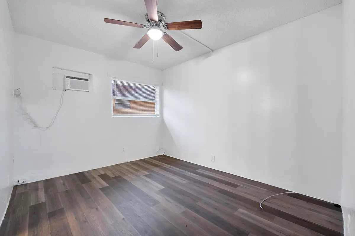 279 Sw 1st St_021 at 279 SW 1st Street #2, Deerfield Beach