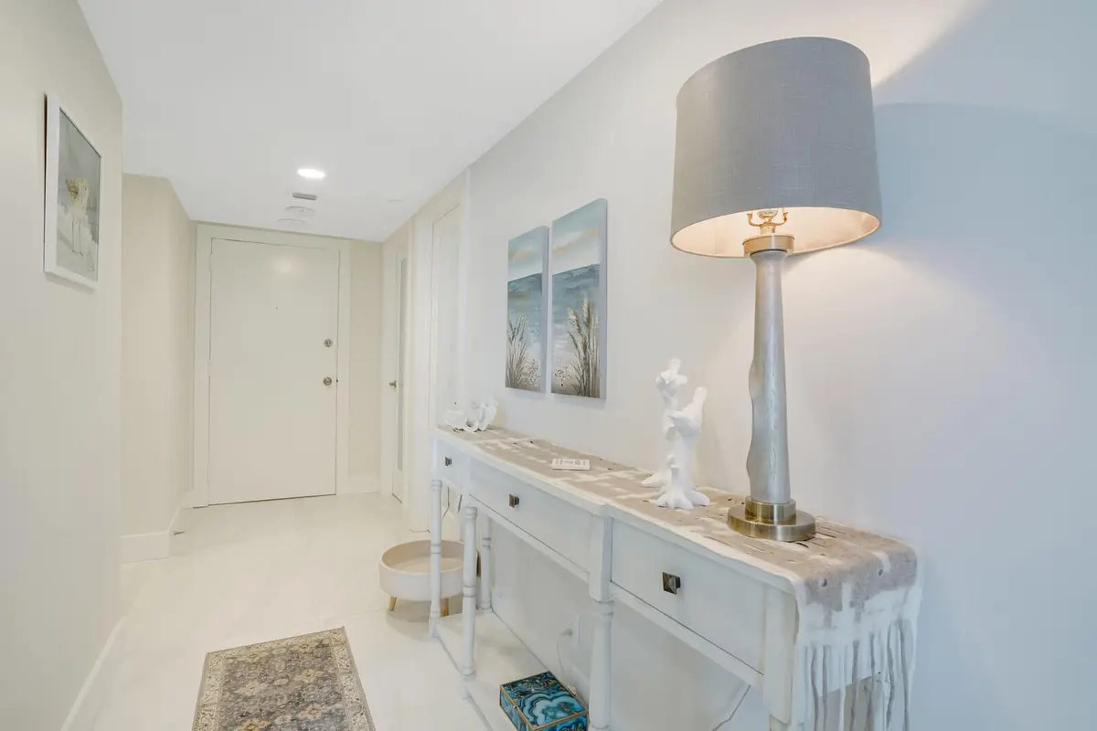 Foyer at 3560 S Ocean Boulevard PH-4, South Palm Beach