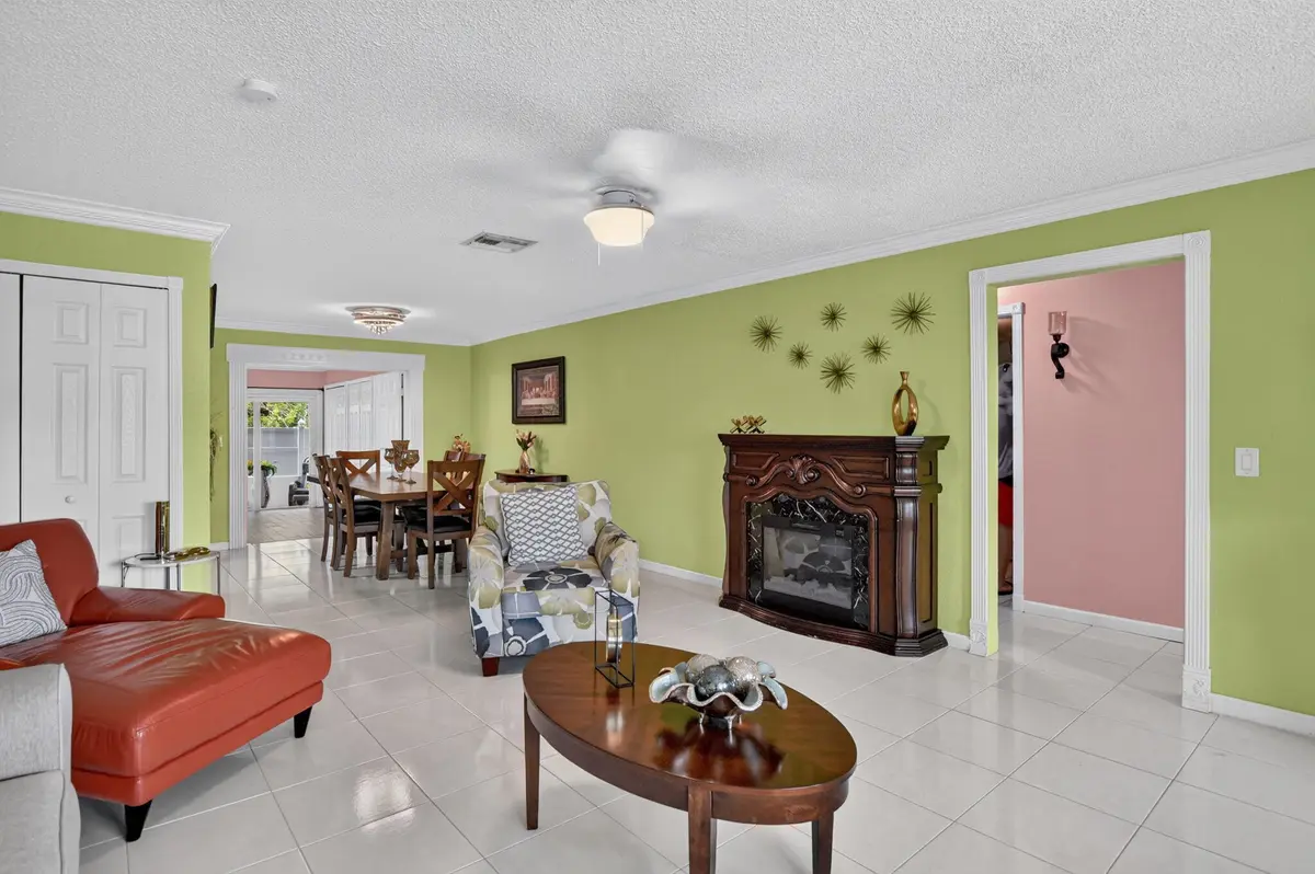 Living/Dining at 22305 SW 57th Avenue, Boca Raton