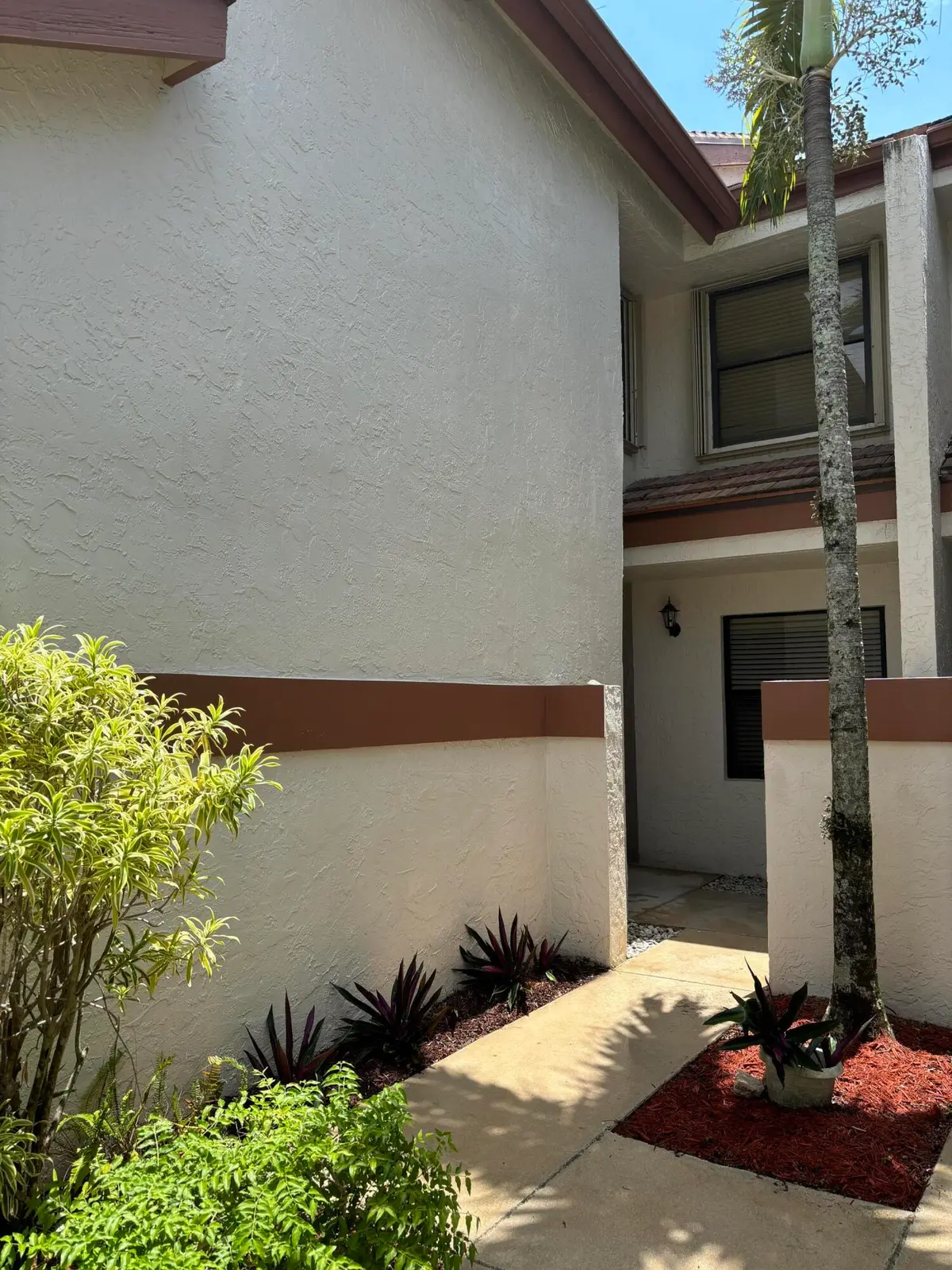 Entrance at 12692 Shoreline Drive 3B, Wellington