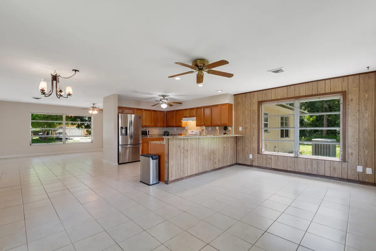 Image00035 at 5605 38TH Street, Vero Beach