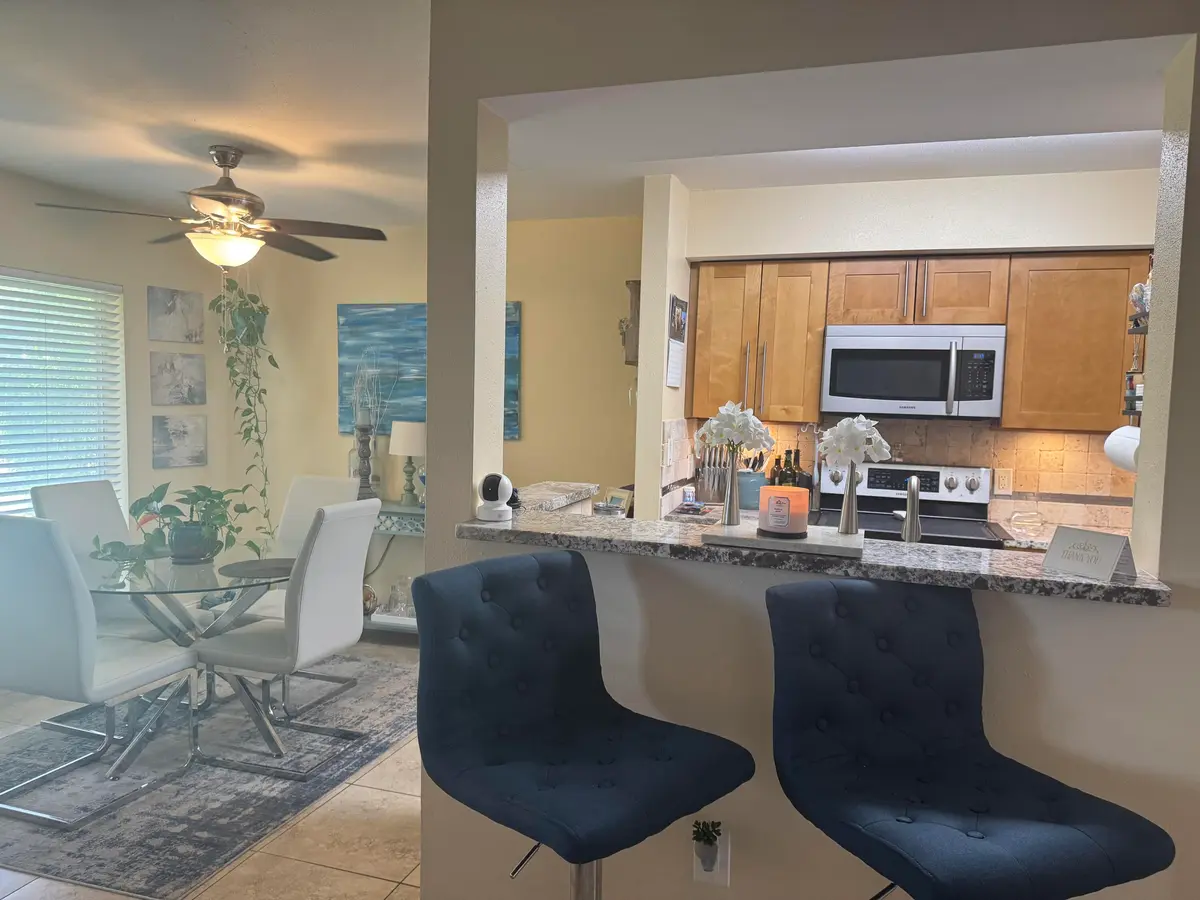 IMG_4021 at 2662 NW 33RD Street 2503, Oakland Park