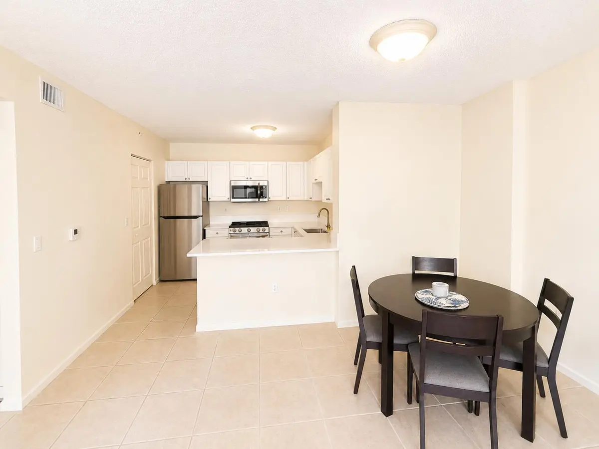 651 photos 8 at 651 Okeechobee Boulevard 302, West Palm Beach