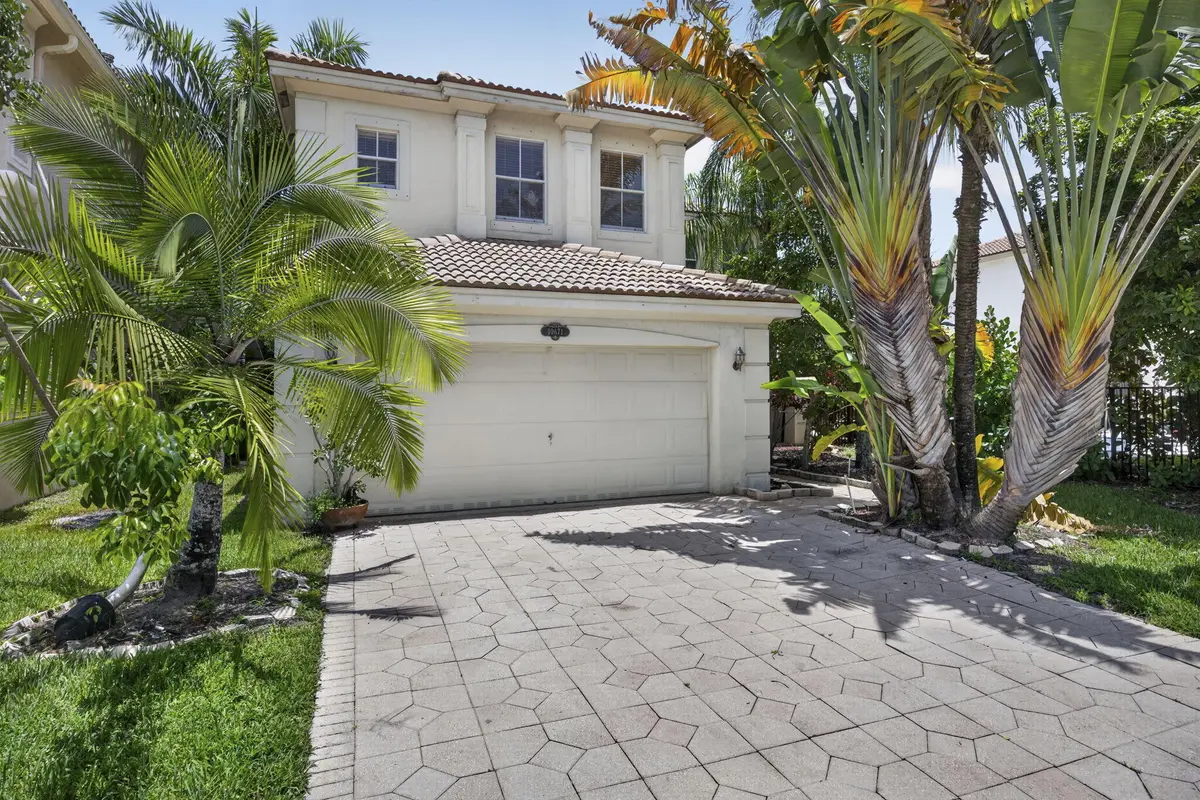 5-web-or-mls-BS1A8842 at 10671 Old Hammock Way, Wellington