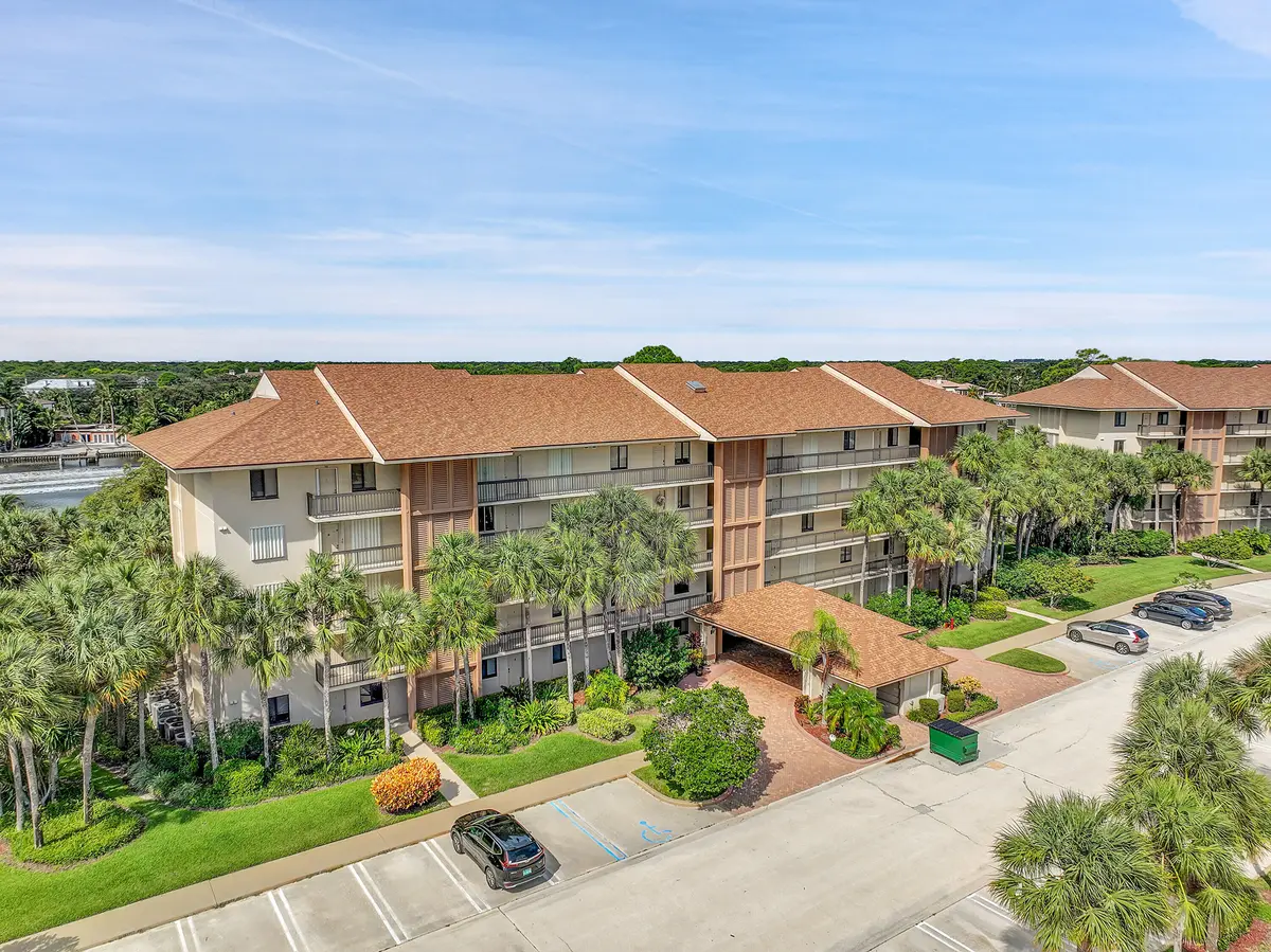 AERIAL BUILDING VIEW at 2001 Marina Isle Way 203, Jupiter