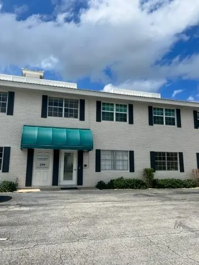 299 SW 7th Street 1060, Boca Raton – Condominium for rent