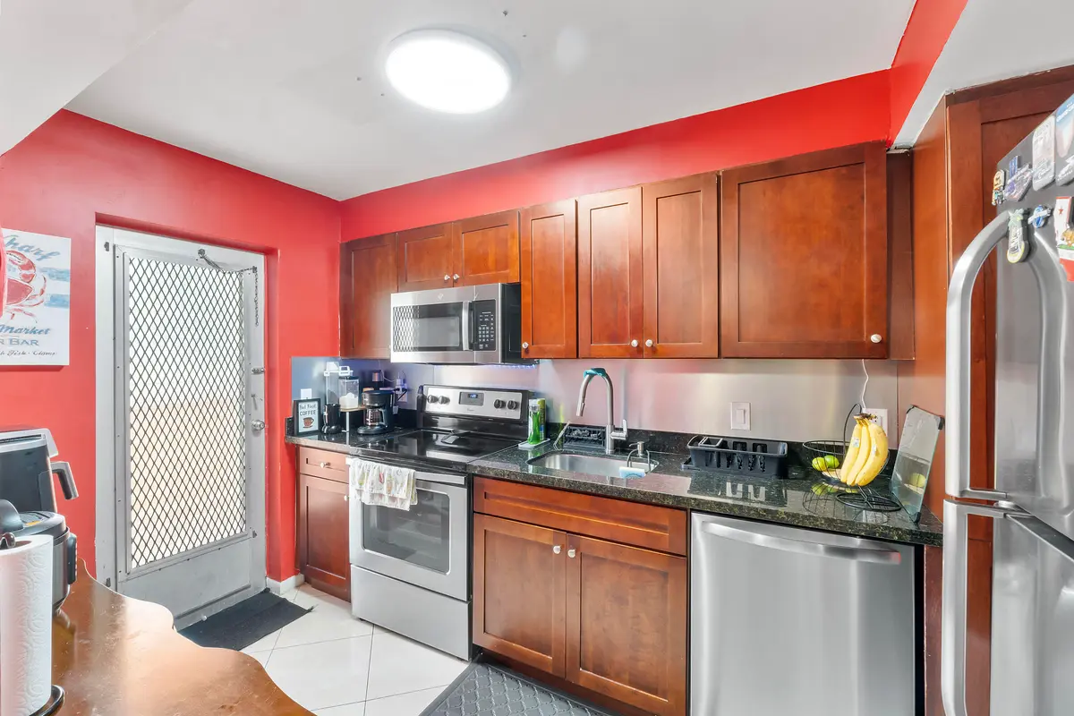 Kitchen at 4500 N Federal Highway 253F, Lighthouse Point