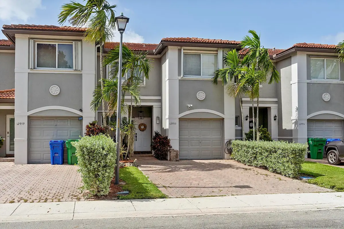 12955 - 276 at 12955 SW 28TH Court, Miramar
