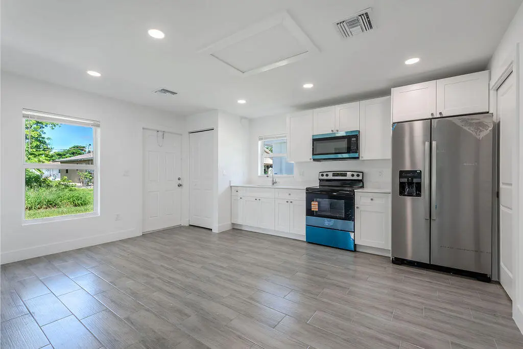 3018SEIrisSt#1Stuart-30 at 3018 SE Iris Street 2, Stuart