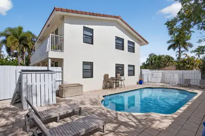1501 NE 7TH Avenue 3, Fort Lauderdale – leased