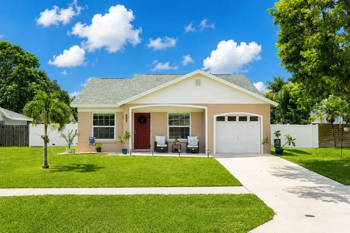 1450 Denlow-19 at 1450 Denlow Lane, Royal Palm Beach